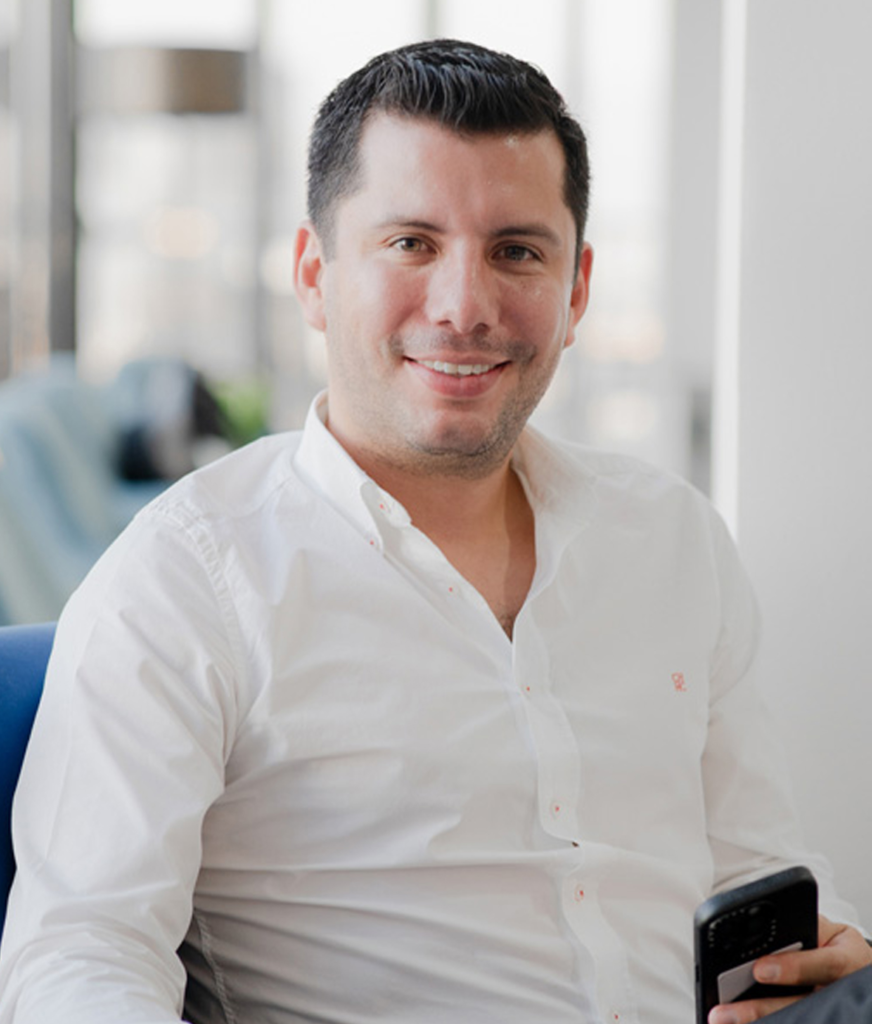 Modern body contouring clinic facility in Tijuana Mexico with state-of-the-art surgical technology